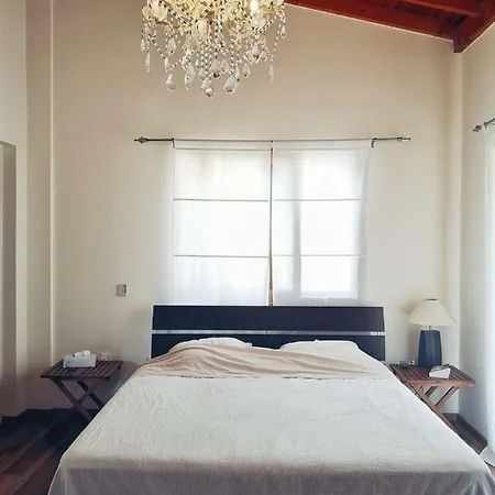 Villa Privately Located With Pool