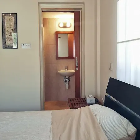 Privately Located With Pool Akrounta